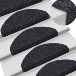 vidaXL - Trapmat - Zwart - Polypropyleen - 65 x 21 x 4 cm - 10 stuks