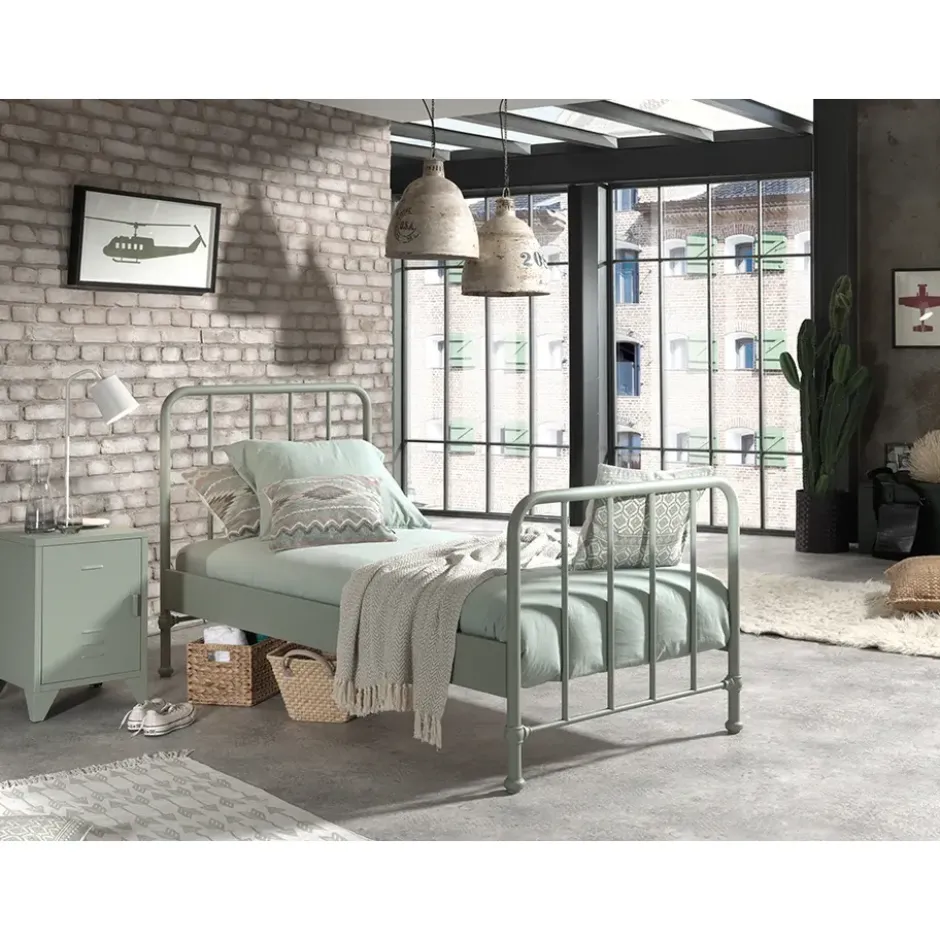 Vipack bed Bronxx - olijfgroen - 90x200 cm