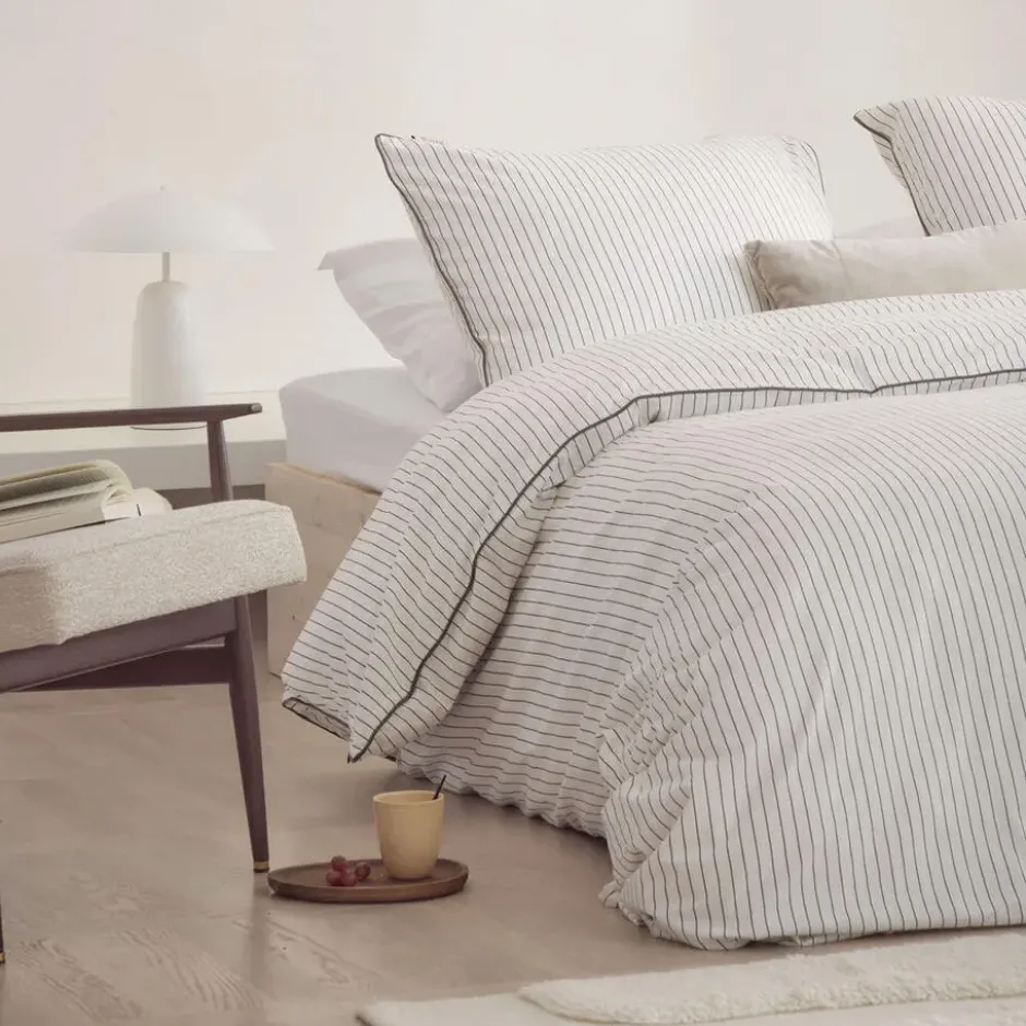Walra - Dekbedovertrek Gentle Stripes - 140x220 cm - Off White / Bruin