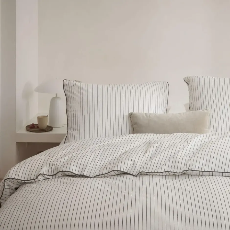 Walra - Dekbedovertrek Gentle Stripes - 140x220 cm - Off White / Bruin