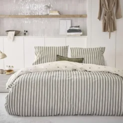 Walra - Dekbedovertrek Remade Blossom Lines - 200x220 cm - Off White / Groen