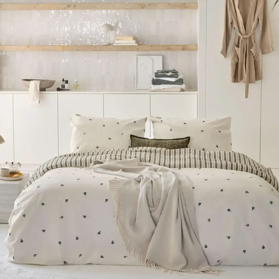 Walra - Dekbedovertrek Remade Blossom Lines - 240x220 cm - Off White / Groen