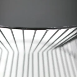 WOOOD Suus Bijzettafel - Metaal - Zwart - 46x Ø35